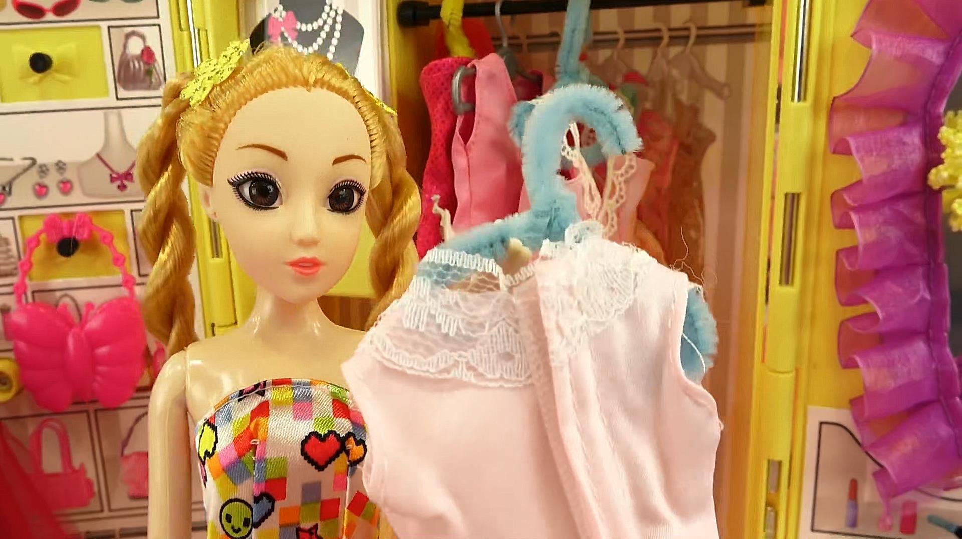 宝宝芭比娃娃玩具