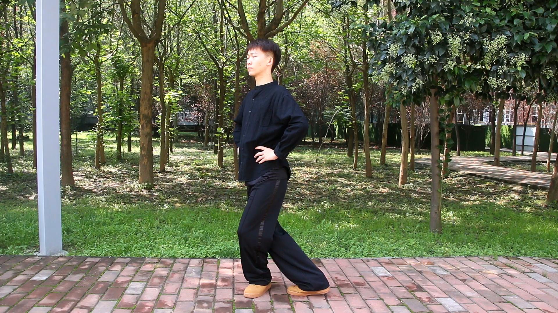 管用每天这个动作3分钟,二十天就瘦6斤,瘦得都是肚子打去肌针坚持瘦脸吗咬图片