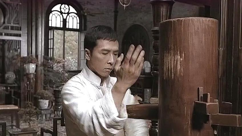 叶问:叶问与三浦终极对决,最后却把他当木桩打,真是解气图片
