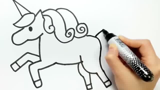 儿童启蒙早教:趣味识动物,教你画骏马简笔画