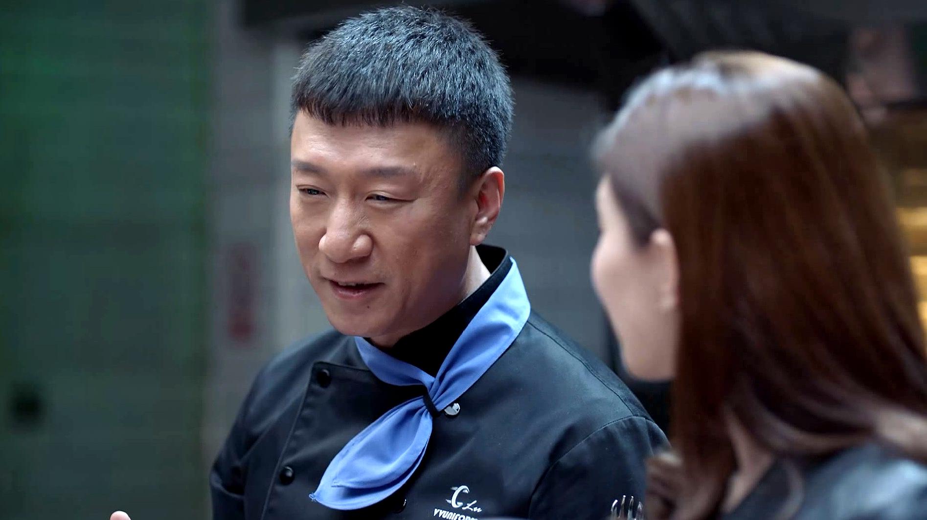 江莱说陆远做的点心好吃,非常高兴,陆远听了以后心里很舒服