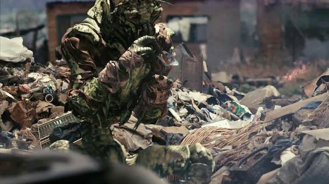 《第九区》就算全世界的人都抛弃了你,我也不会抛弃你!