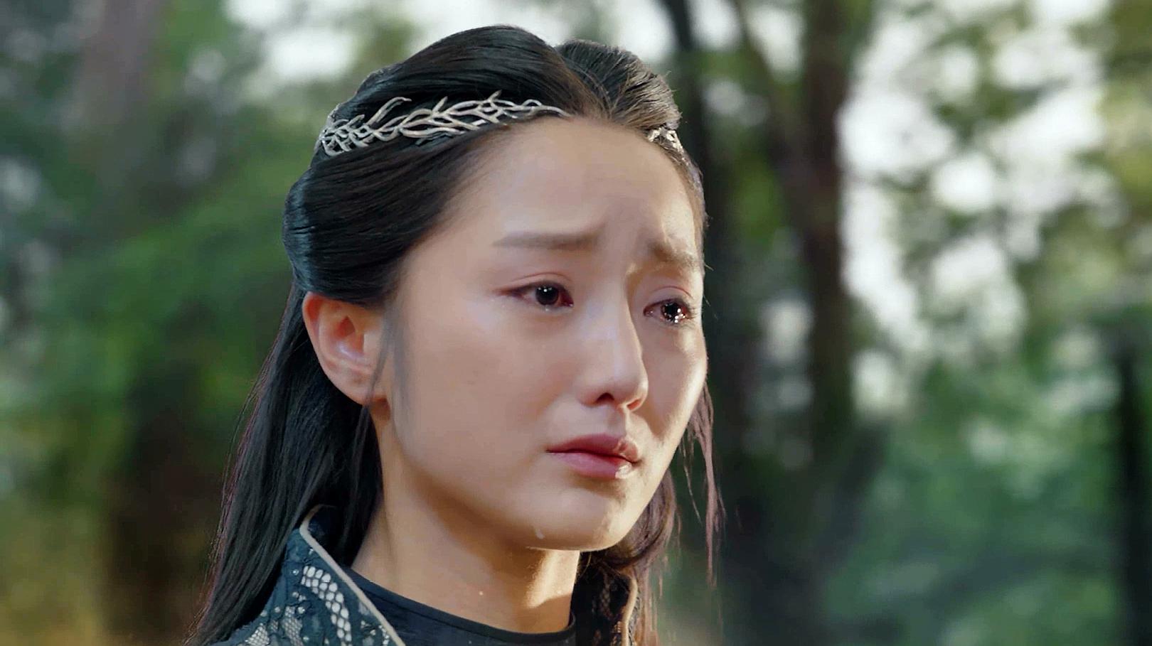 爵迹:幽花突然身泛金光,不料出现神奇的一幕,幽花瞬间泪流满面