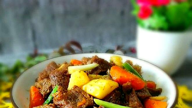 牛肉炖土豆怎么做好吃