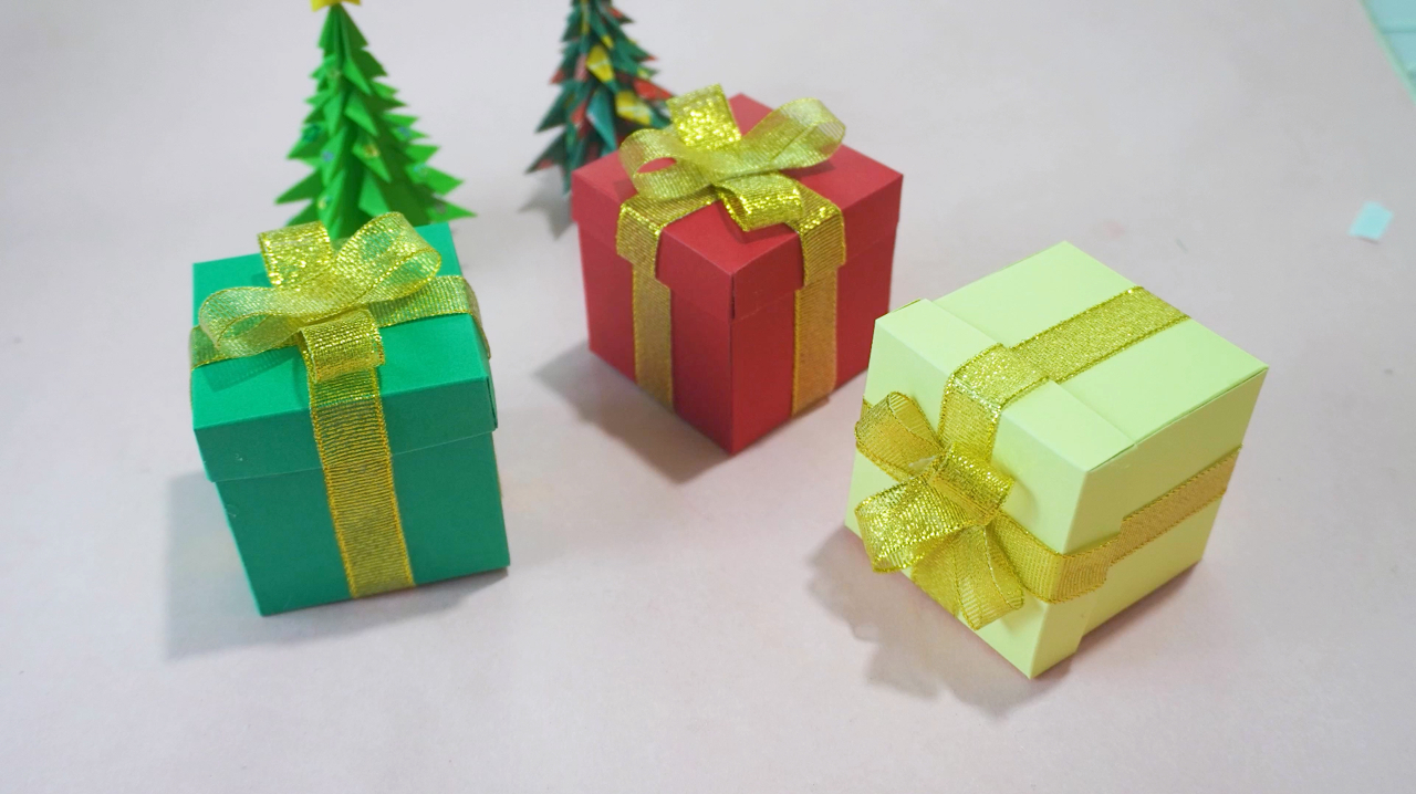 超精致的礼盒,做法很简单,用来装新年礼物送朋友正好!