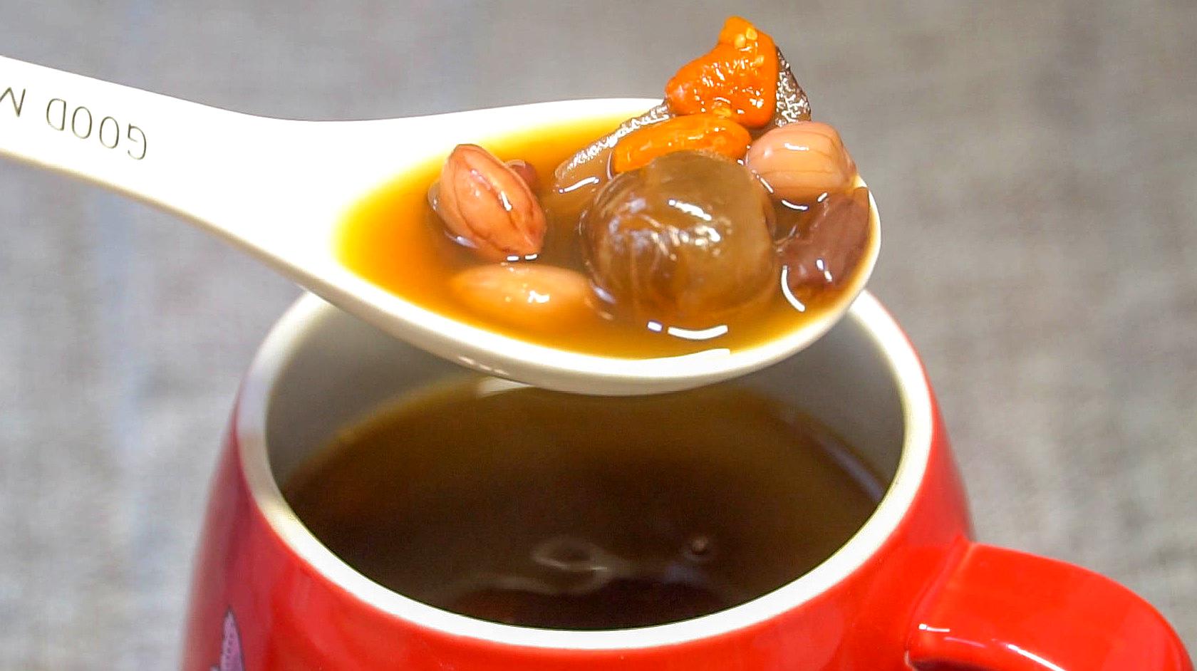 春季养生汤,有这一个就够了,补血美颜不发胖,拍照再不用磨皮了