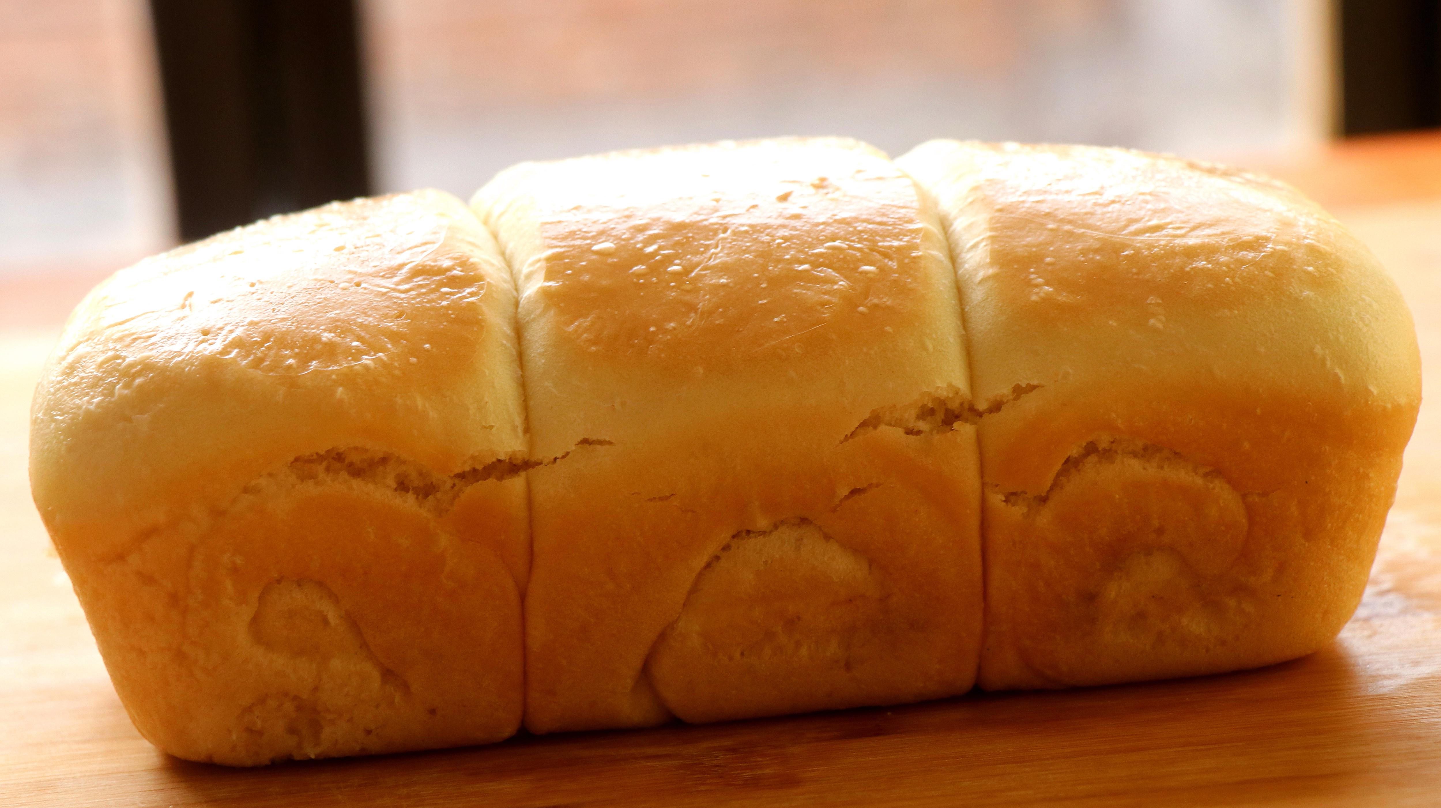 在家中如何制作好吃的面包?