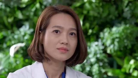 爱的妇产科2 病人嚷嚷着要去看她的孩子 医生只好答应带她去 爱言情