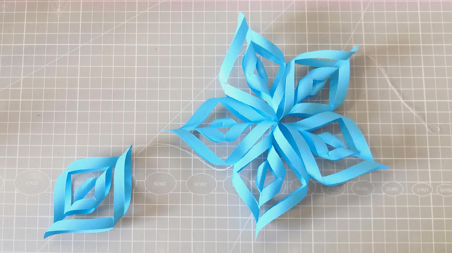 今天好冷,所以我决定来做雪花吊饰,可以作为圣诞节装饰哦