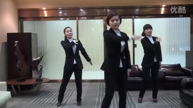 晨会舞蹈怎么跳