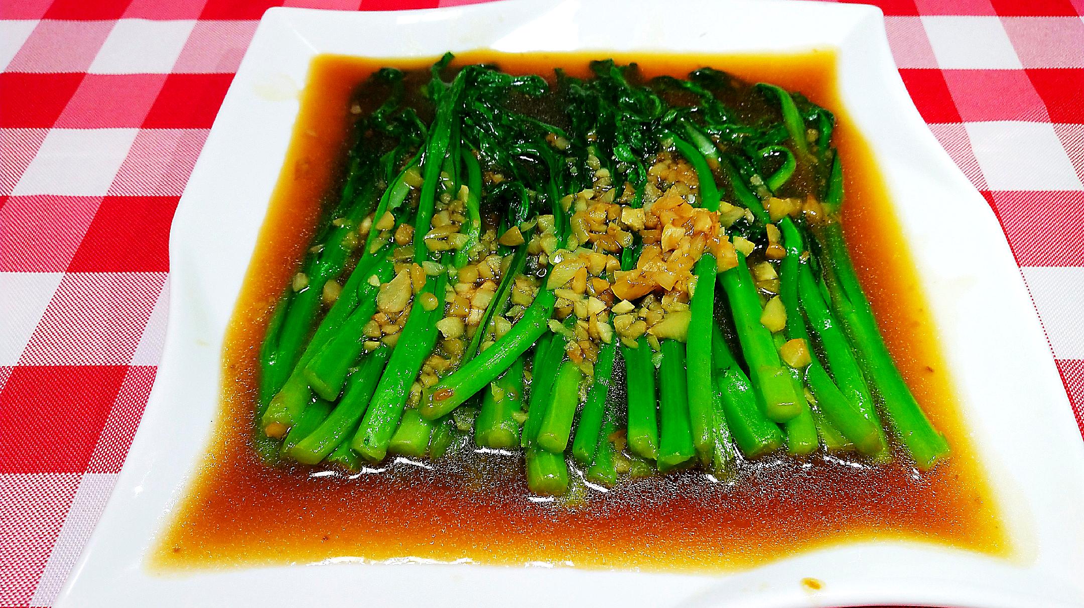 两分钟教会你正宗蚝油菜心做法,清脆爽口,一上桌就被抢光了