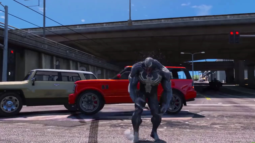 gta5英雄对战:蜘蛛侠vs毒液,这是我见过最还原的毒液