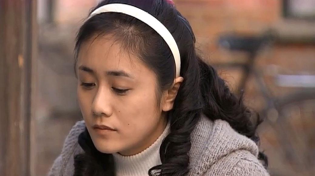 牵挂:刘芸被男友抛弃,哭着诉说对他的爱,爸爸看着却不是滋味