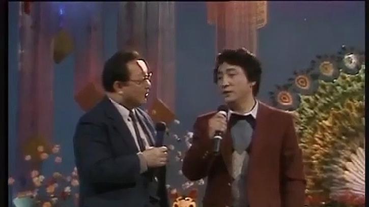 1986年央视春晚相声:《唱歌的姿势》