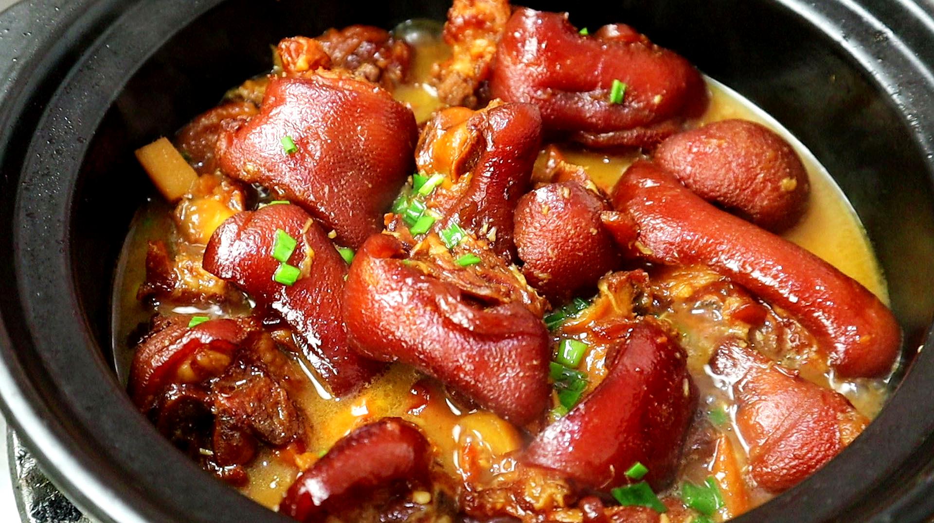 这才是猪手最好吃的做法,软烂q弹鲜香入味,上桌连汁都不剩