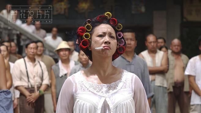 李连杰的剑,张艺谋的《英雄》竖立华语电影里程碑 82004年《功夫》:一