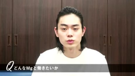 日本top Coat事务所有哪些艺人 相关视频 松坂桃李 日本隶属于top Coat事务所 模特 演员