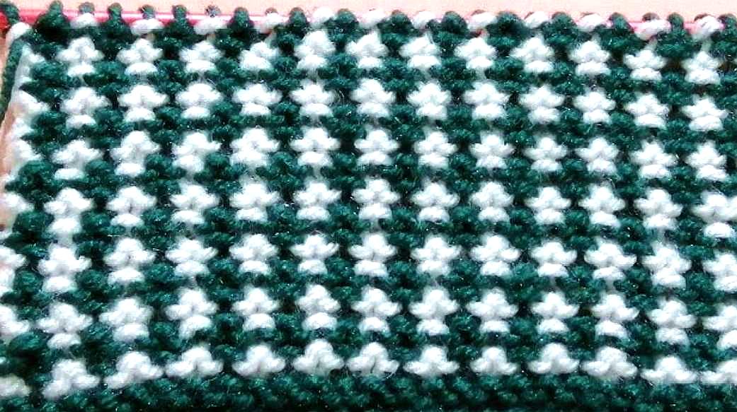 简单,漂亮的双色花棒针编织教程,编织宝宝毛衣不要太好看了