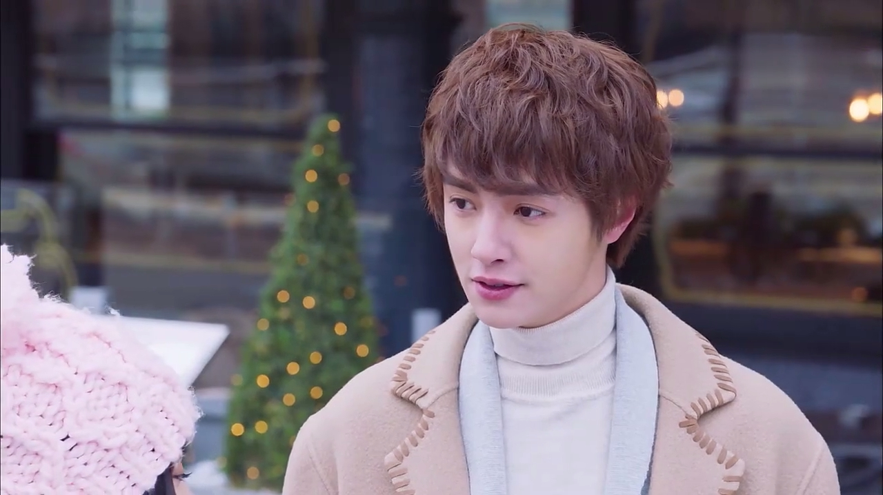 从孤独少年到暖系偶像,官鸿演艺经历回顾