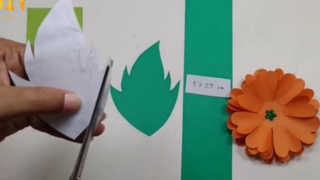 手工纸花教程 立体花束的剪纸制作方法 简单易学 爱言情 手工纸花教程 立体花束的剪纸制作方法 简单易学 爱言情
