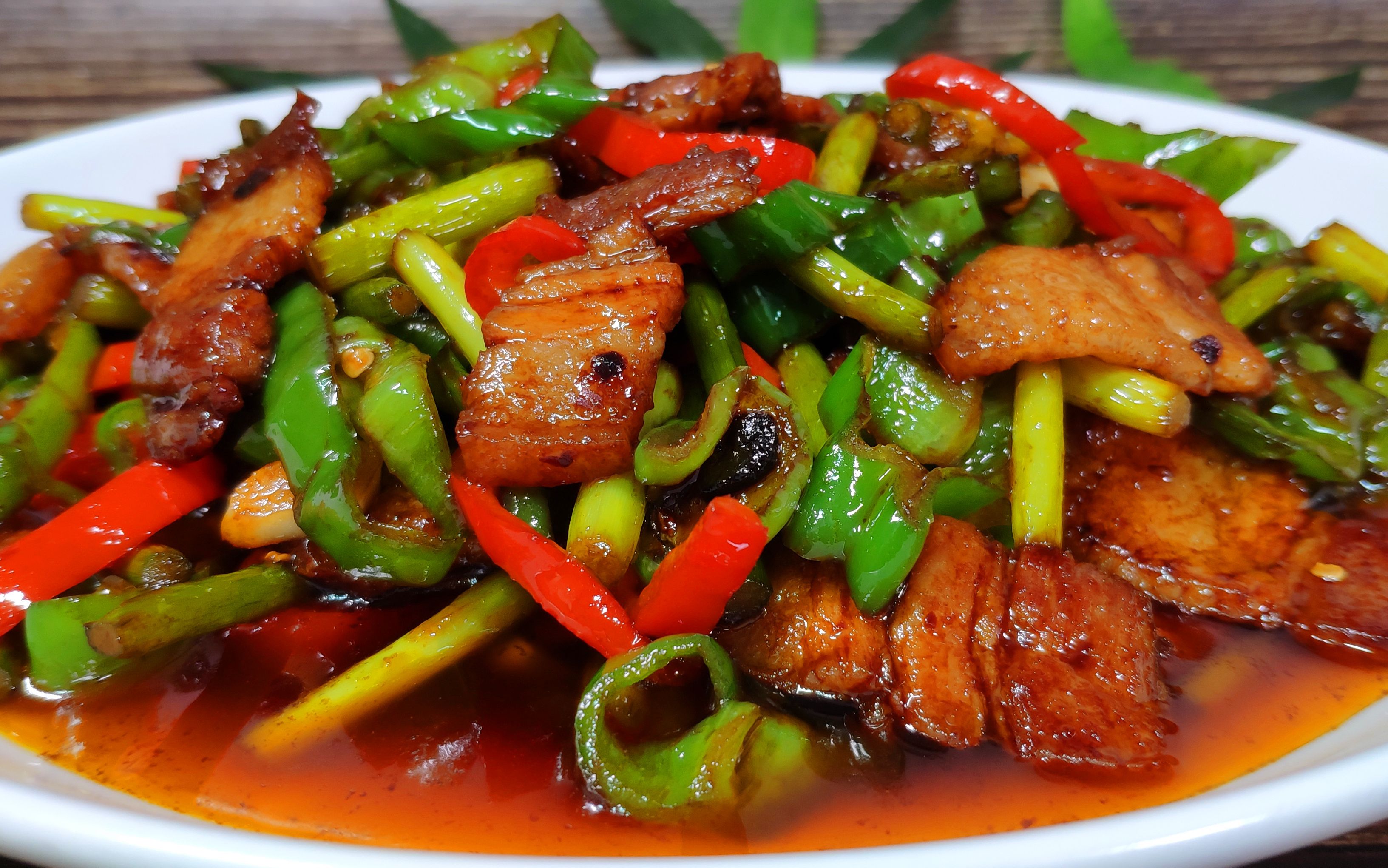 怎么制作超级好吃的农家小炒?