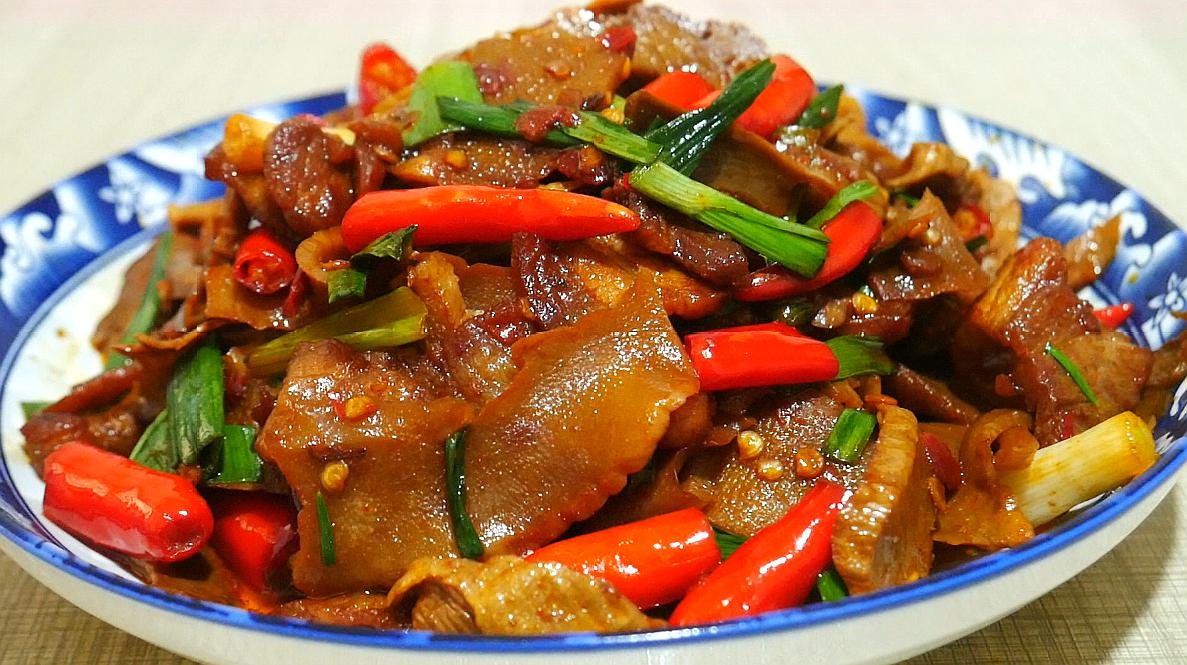 大厨教你笋干炒肉最家常的做法,香辣开胃又爽脆,吃起来越吃越香