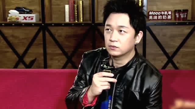 《蒙面唱将》潘粤明采访自嘲唱功