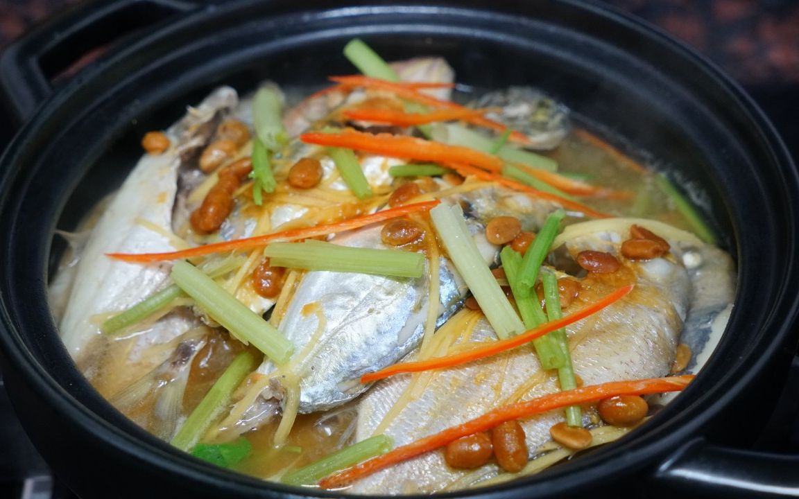 杂鱼煲,潮汕人海鱼原汁原味的做法,汤汁鲜甜鱼肉鲜嫩