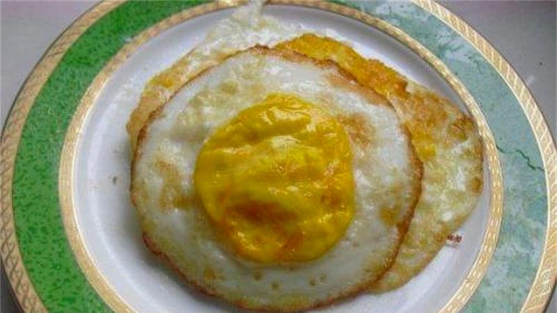 荷包蛋怎么做更香嫩美味?