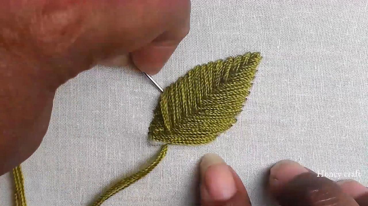 小糊涂的粉笔:《手工刺绣》教学合集(一)