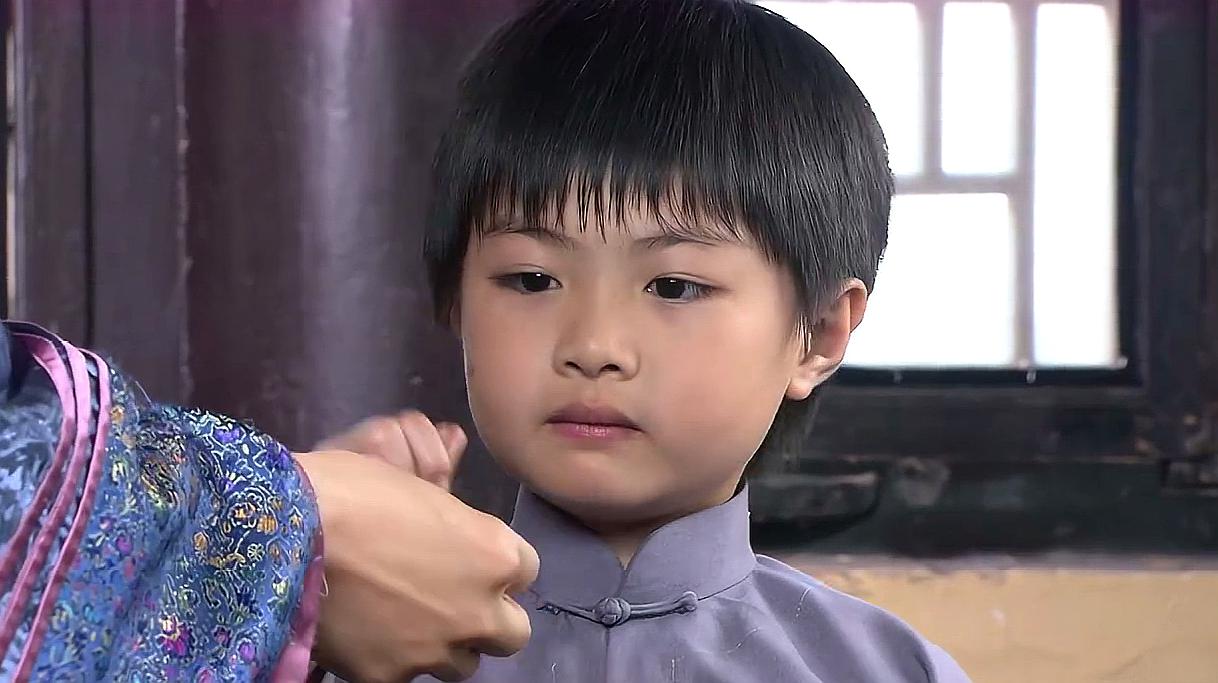 天涯赤子心:小杰真有本事,露了一手,把何妈妈惊呆了!