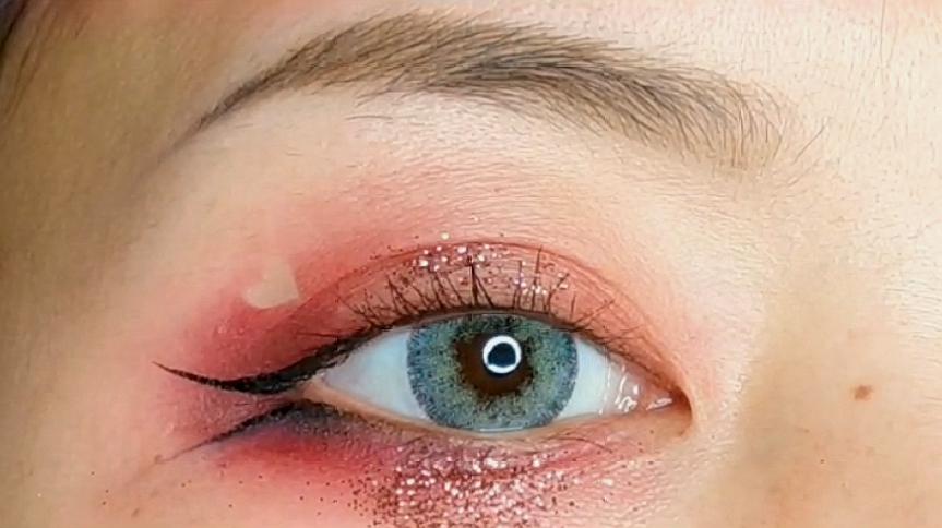 最萌最撩的6种流行眼妆画法