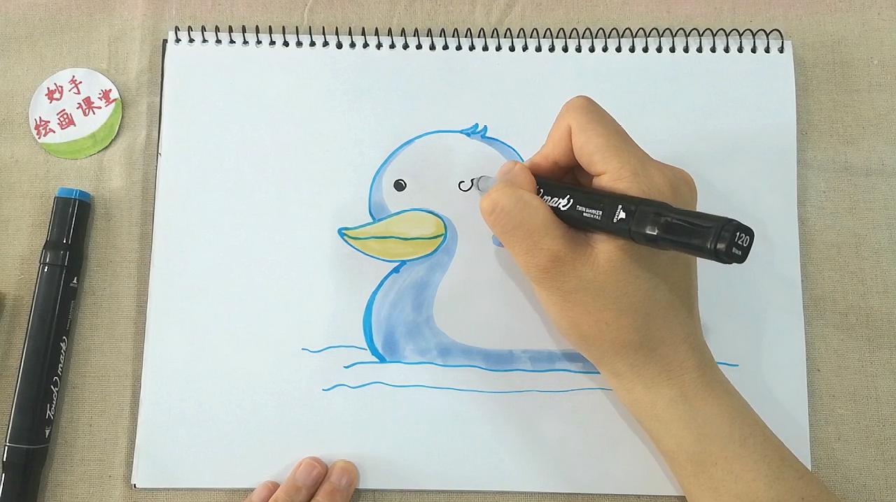 3儿童水彩小鸡画法  02:08  来源:好看视频-妙手绘画课堂:小鸡的简单