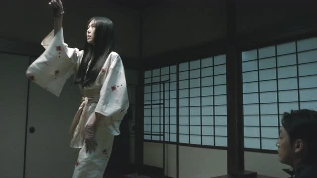 韩国悬疑电影《下女的诱惑》片段速看