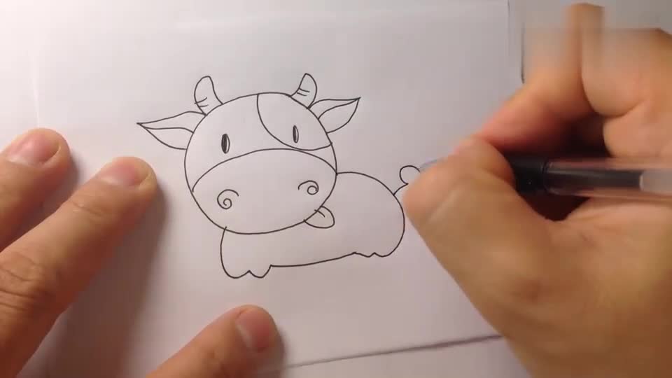 手绘简笔画.卡通牛的画法7