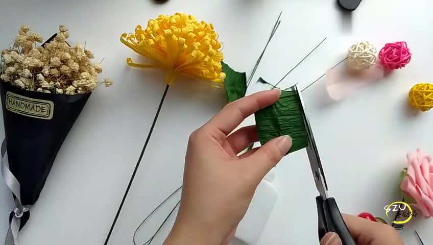 皱纹纸手工怎么做?