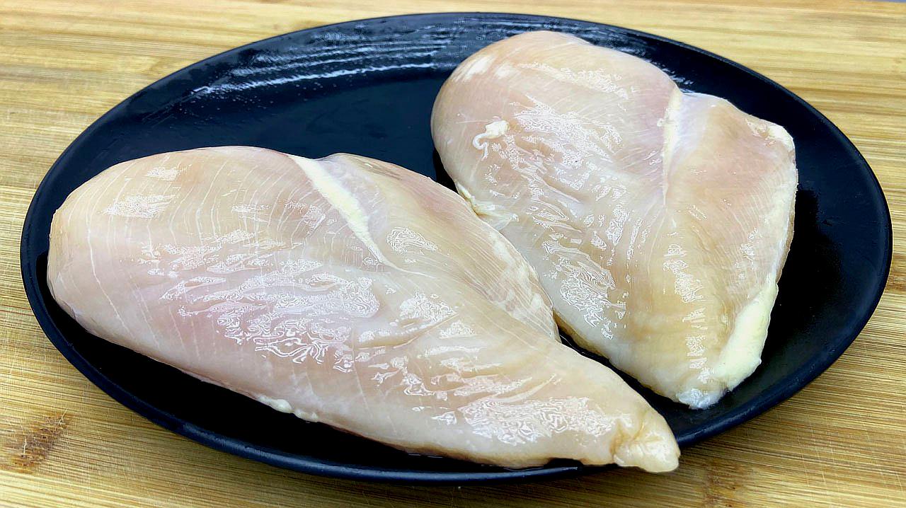 自从学会鸡胸肉新吃法,我家隔三差五做,营养解馋,怎么吃都不腻