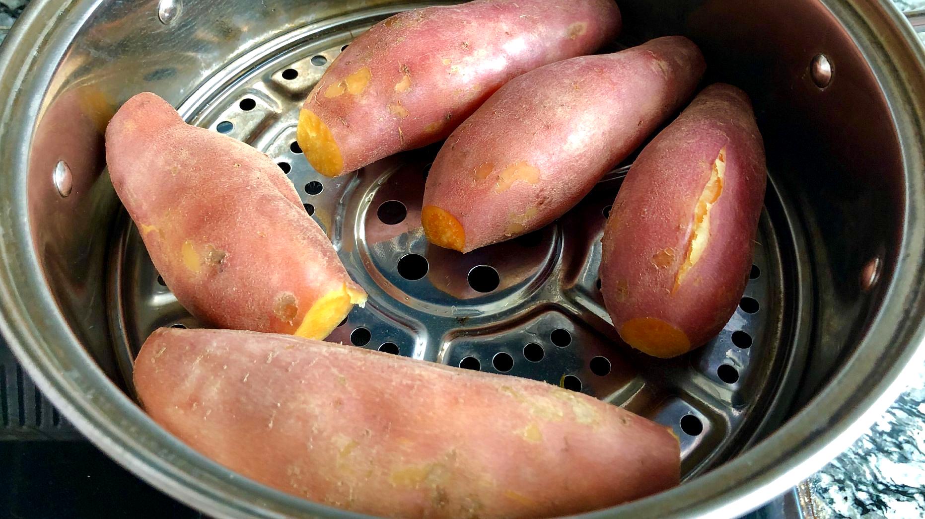 蒸红薯时,万万不可直接上锅蒸,牢记这一步,保证香甜绵软超好吃