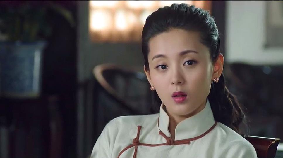 金陵往事:语慧和大小姐一起上课被嫌弃,想看她笑话,结果争气啊