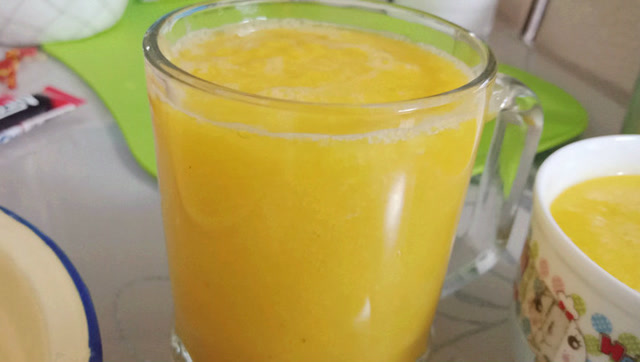 鲜榨菠萝芒果汁,3倍补水还改善记忆,女生最爱的最佳春季饮品