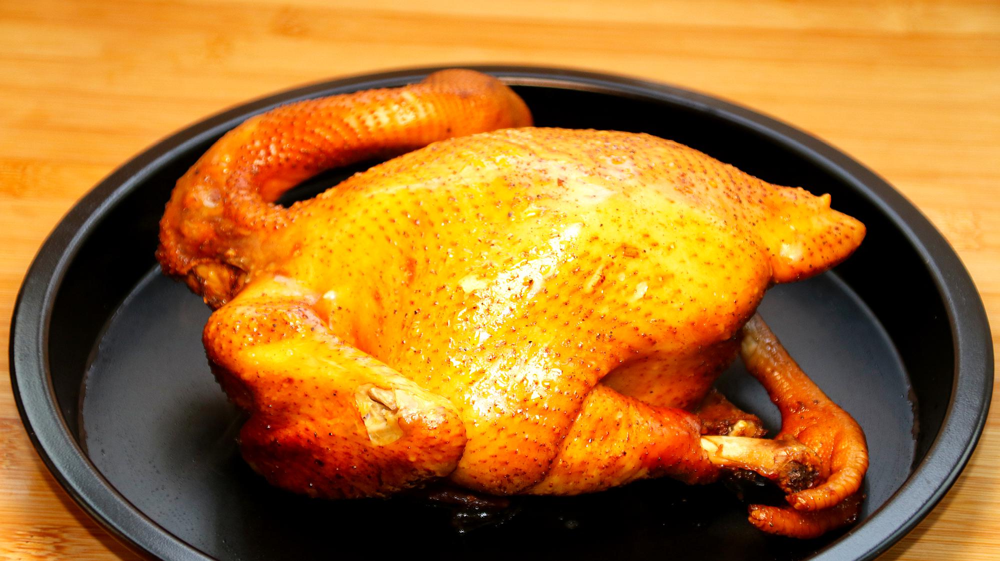 酱油鸡懒人做法,只需一个电饭锅,皮香肉嫩,出锅直流口水