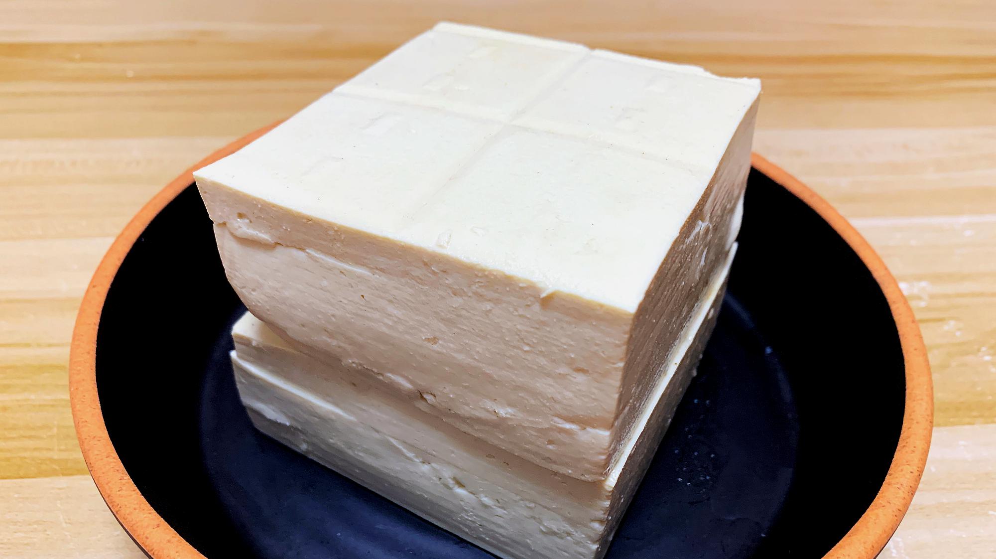 农村妹子用豆腐做虾糕,软嫩鲜香,新手1次成功,待客首选