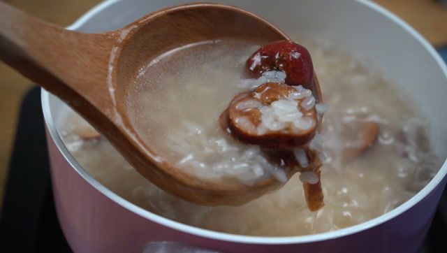 营养山楂粥,开胃又好喝
