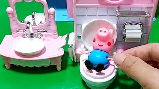 小猪佩奇一家挨个上厕所,他们家的卫生间看着还挺豪华的!
