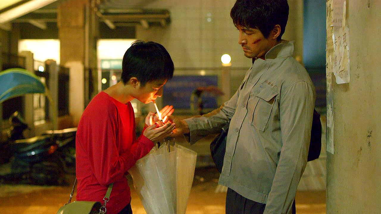 胡歌首部大男主电影《南方车站的聚会》,动作戏和演技令人惊艳!