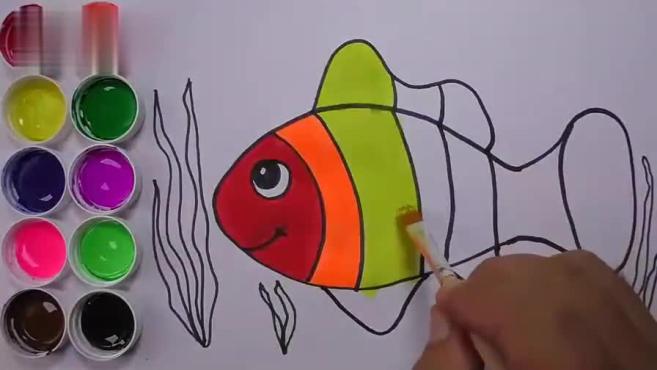 怎么画带颜色的小鱼简笔画?