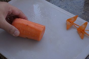 红萝卜摆盘花样切法 百度视频搜索