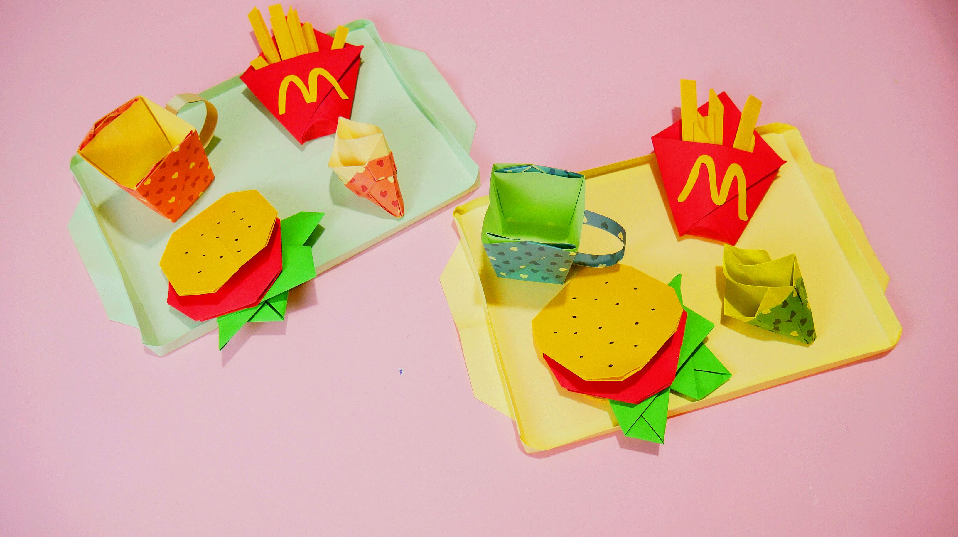 小花花怎么折纸?