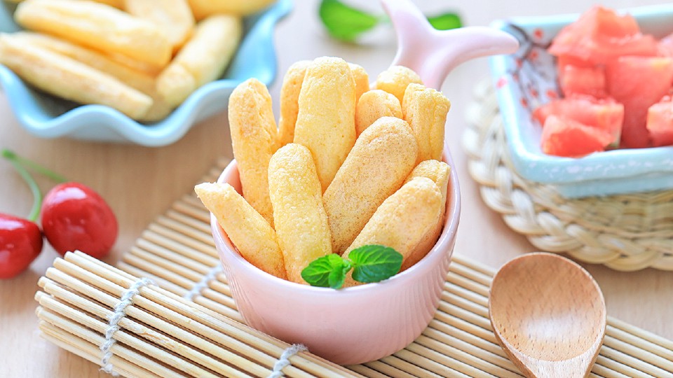 健康好吃的面粉小零食,自己做起来