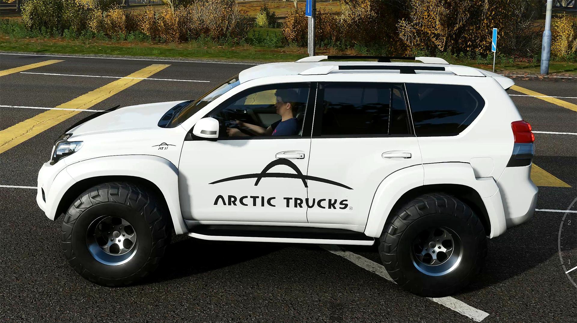 地平线4:丰田普拉多4.0换了大号at胎动力不如2.